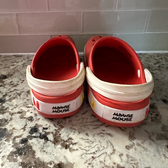 Minnie Mouse crocs - Picture 4 of 5
